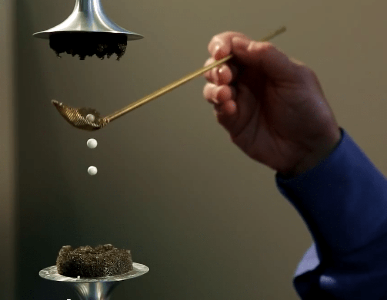 Acoustic Levitation Puts a Pure Spin on Medicine Fabrication COMSOL Blog