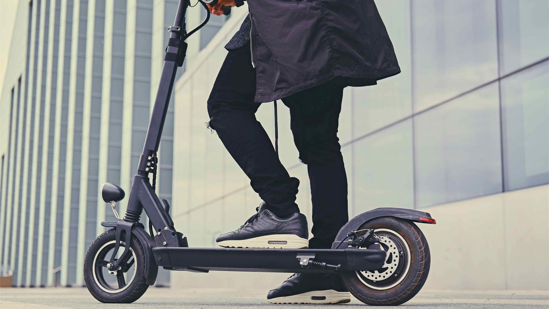 An Electric Scooter Ride Sharing Service Is Set To Trial In Australia