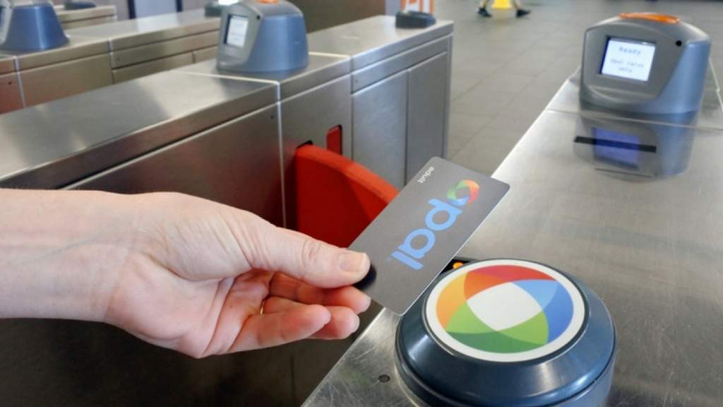 The Weekly Cap on Opal Fares Is Set to Drop to Make Your Commute a Bit Less Costly Concrete