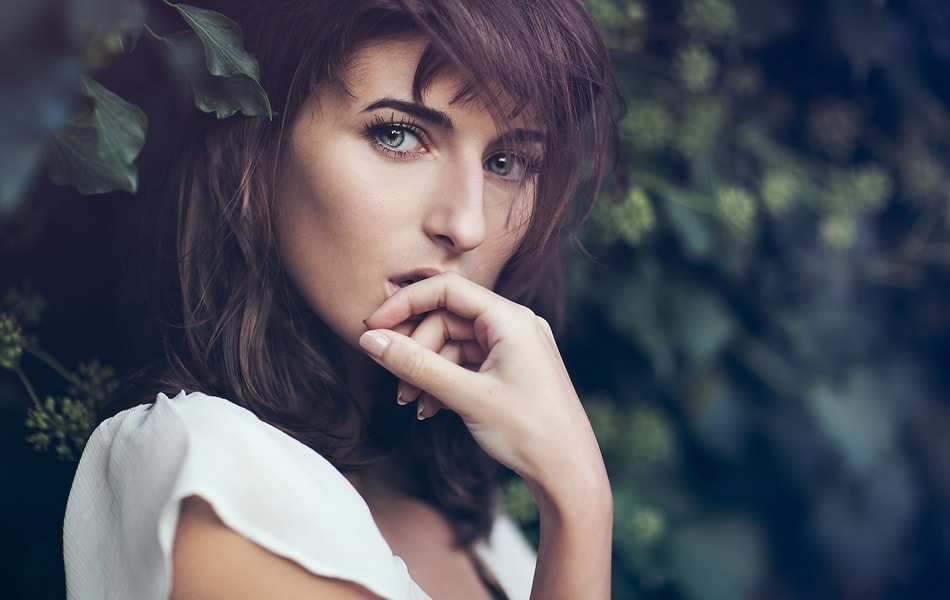 8 Crucial Things You Need to Know About Capturing Catchlights Contrastly