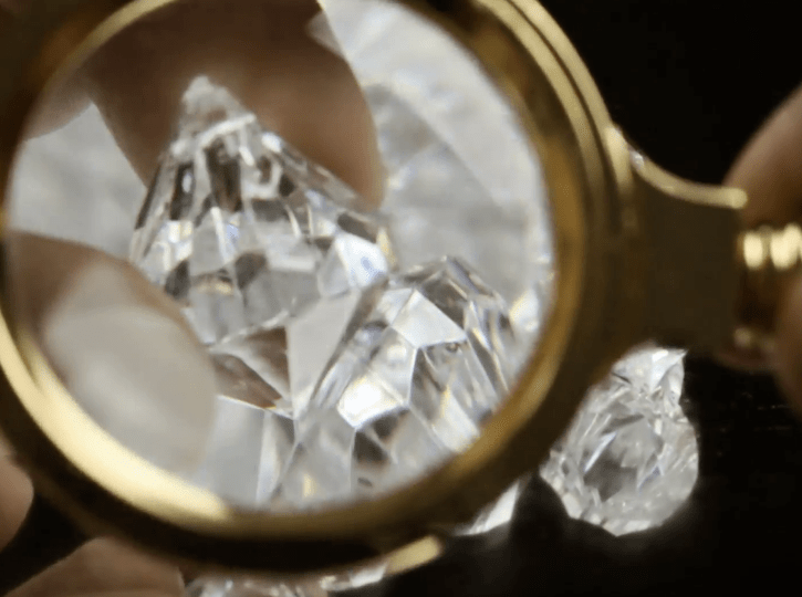 How Much Does A Diamond Bracelet Cost? Diamonds