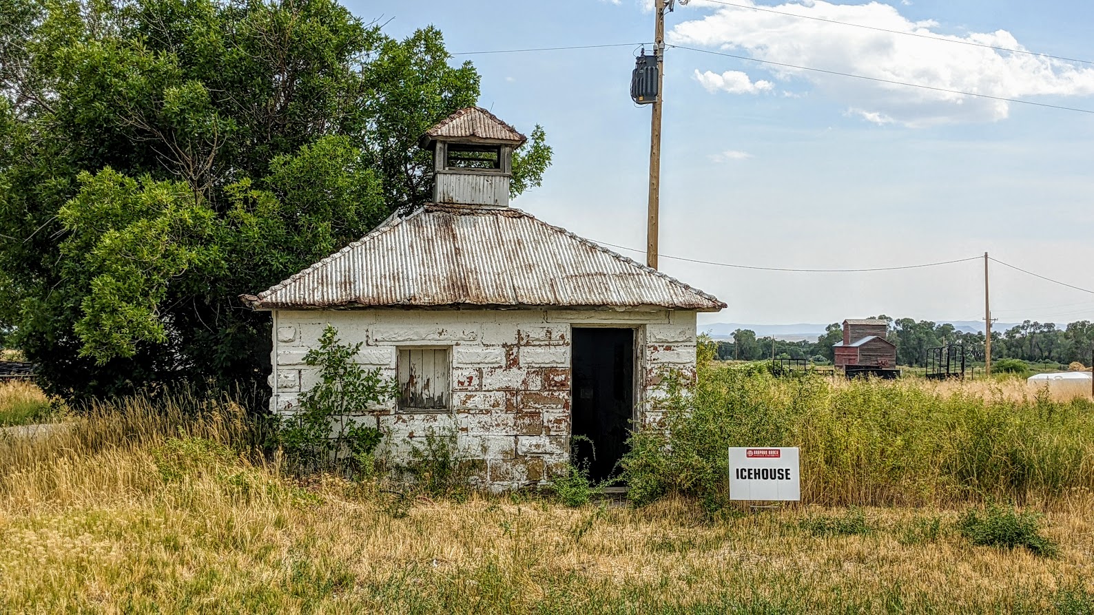 Arapaho Ranch Tour features Historic Mansion County 10