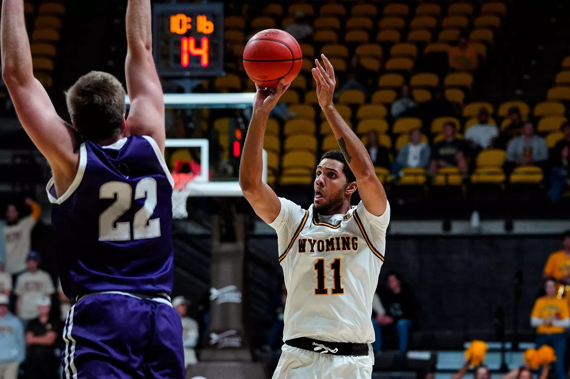 Wyoming basketball hits a dozen threes in exhibition win County 10
