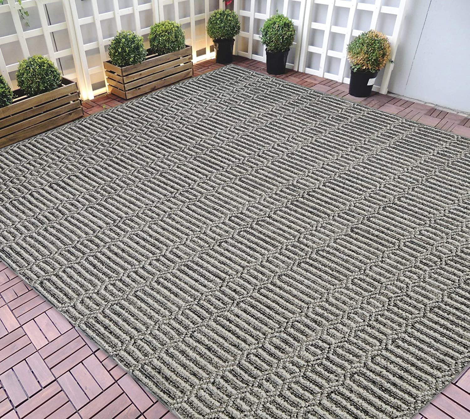 AllWeather Rugs Transforming Your Patio into a Stylish Retreat