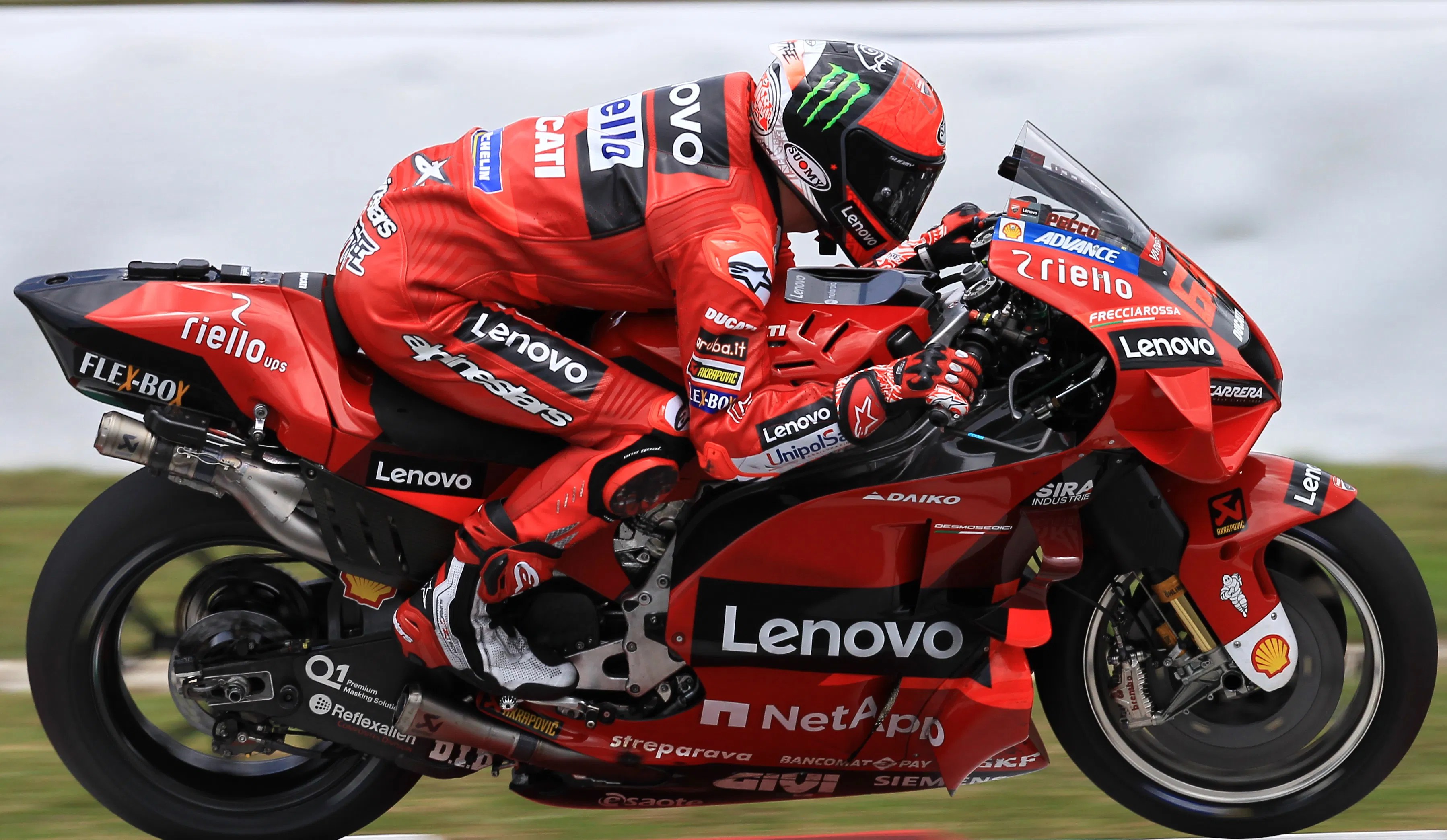 Only Suzuki, Yamaha don't have 'automatic' MotoGP rideheight device