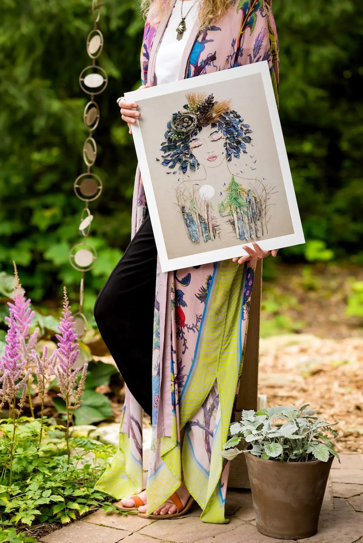 Spotlight Vicki Rawlins, Botanical Artist Create Whimsy