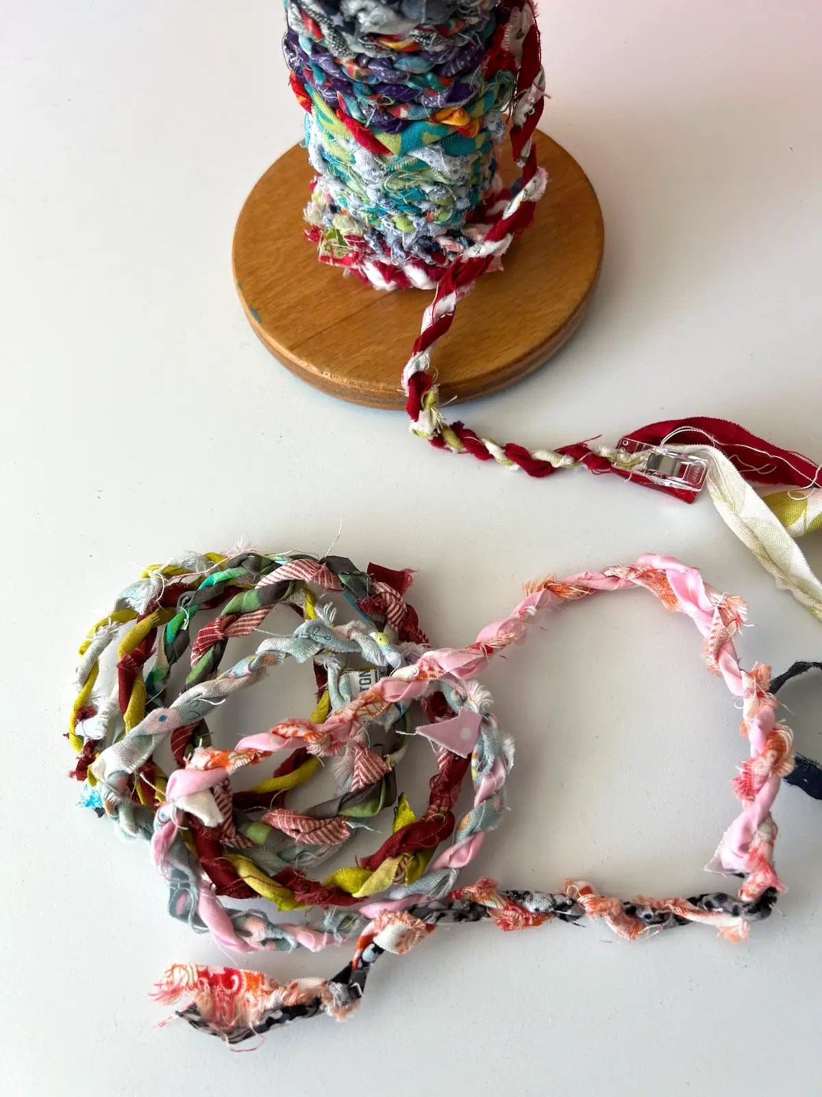 How to Make Fabric Twine from Scraps Tutorial and YouTube Create Whimsy