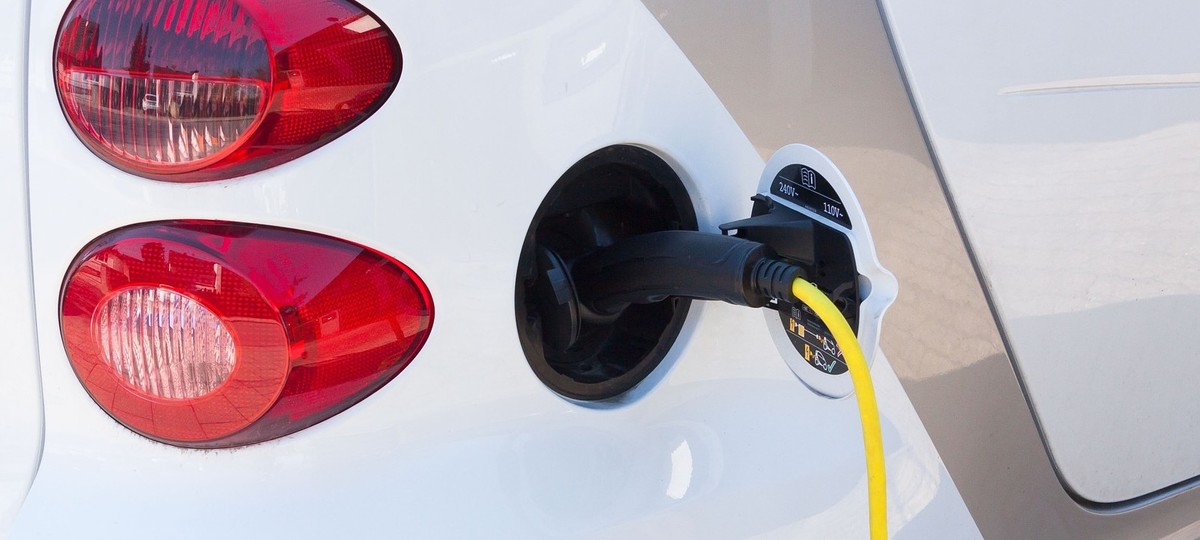 Unplug Electric Car Subsidies, by Daily Editorials Creators Syndicate