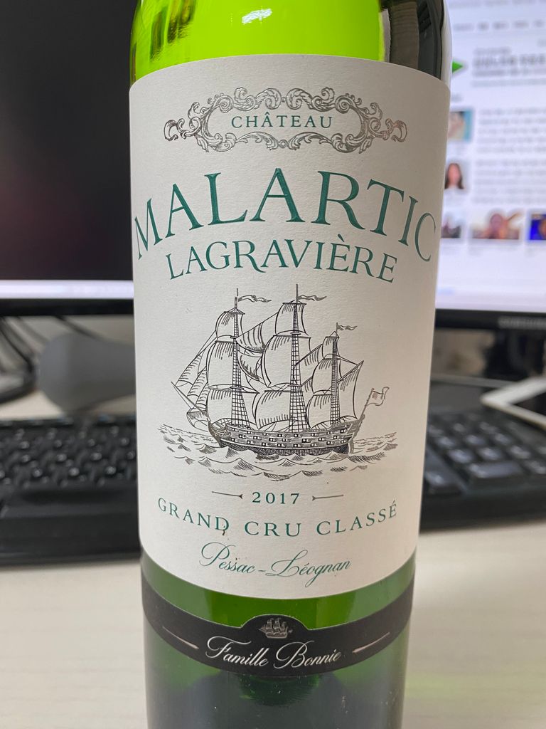 2017 Château MalarticLagravière Blanc, France, Bordeaux, Graves, PessacLéognan CellarTracker