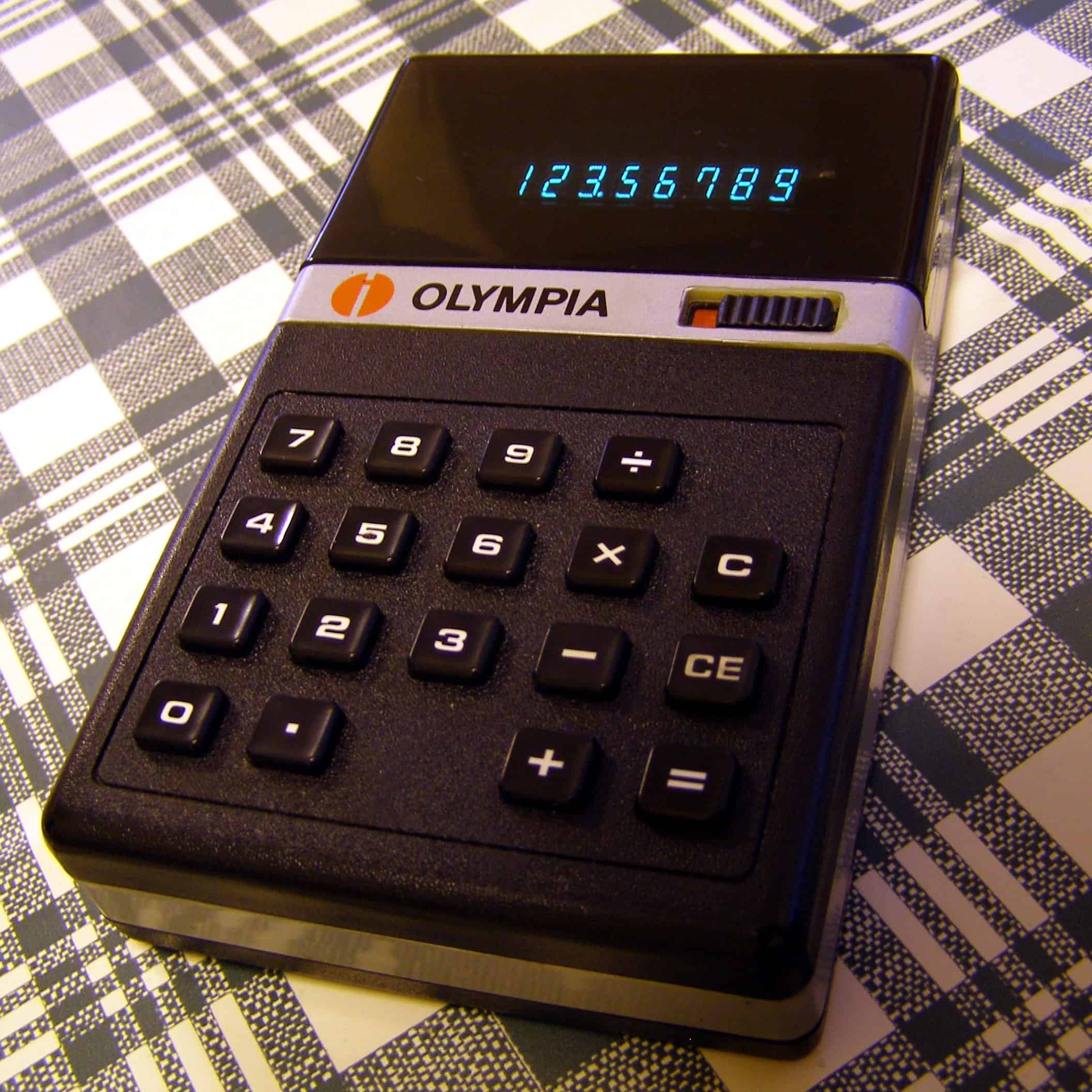OMFG the Mac's Calculator has always had a paper tape Cult of Mac