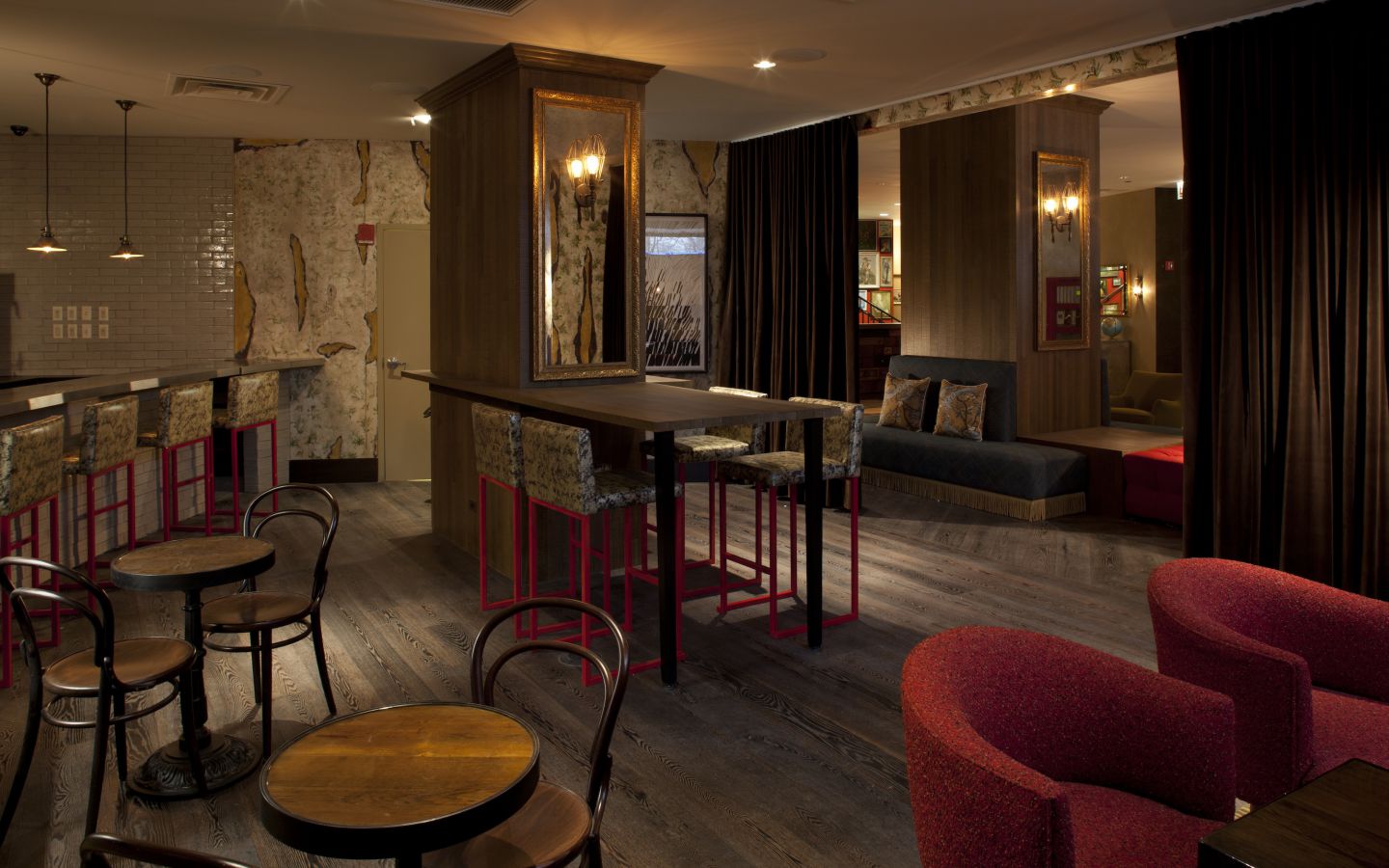 Hotel Lincoln in Chicago