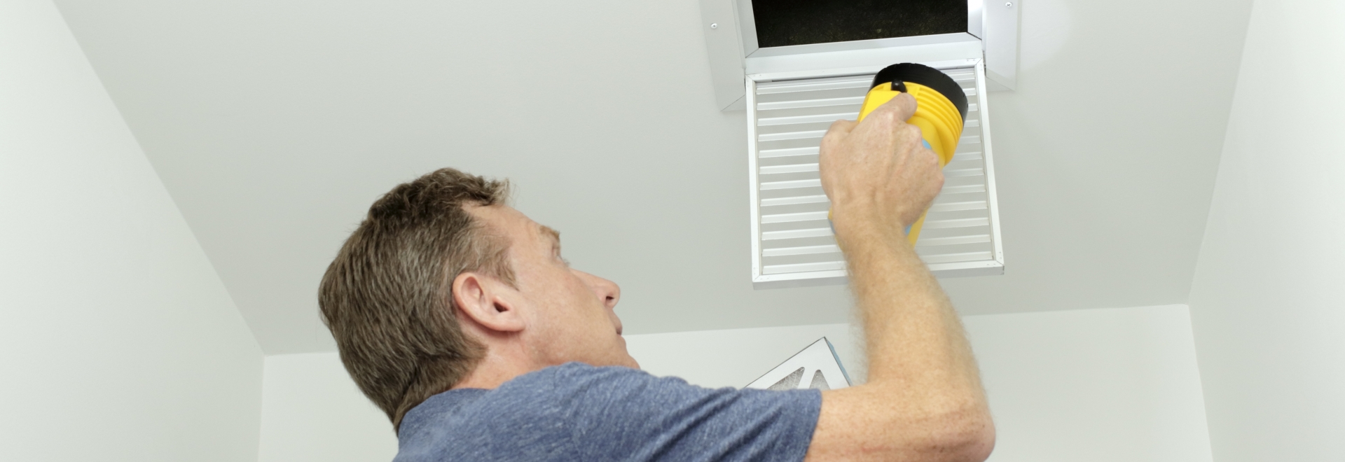 4 Signs Your Air Ducts May Be Leaking Daystar Properties