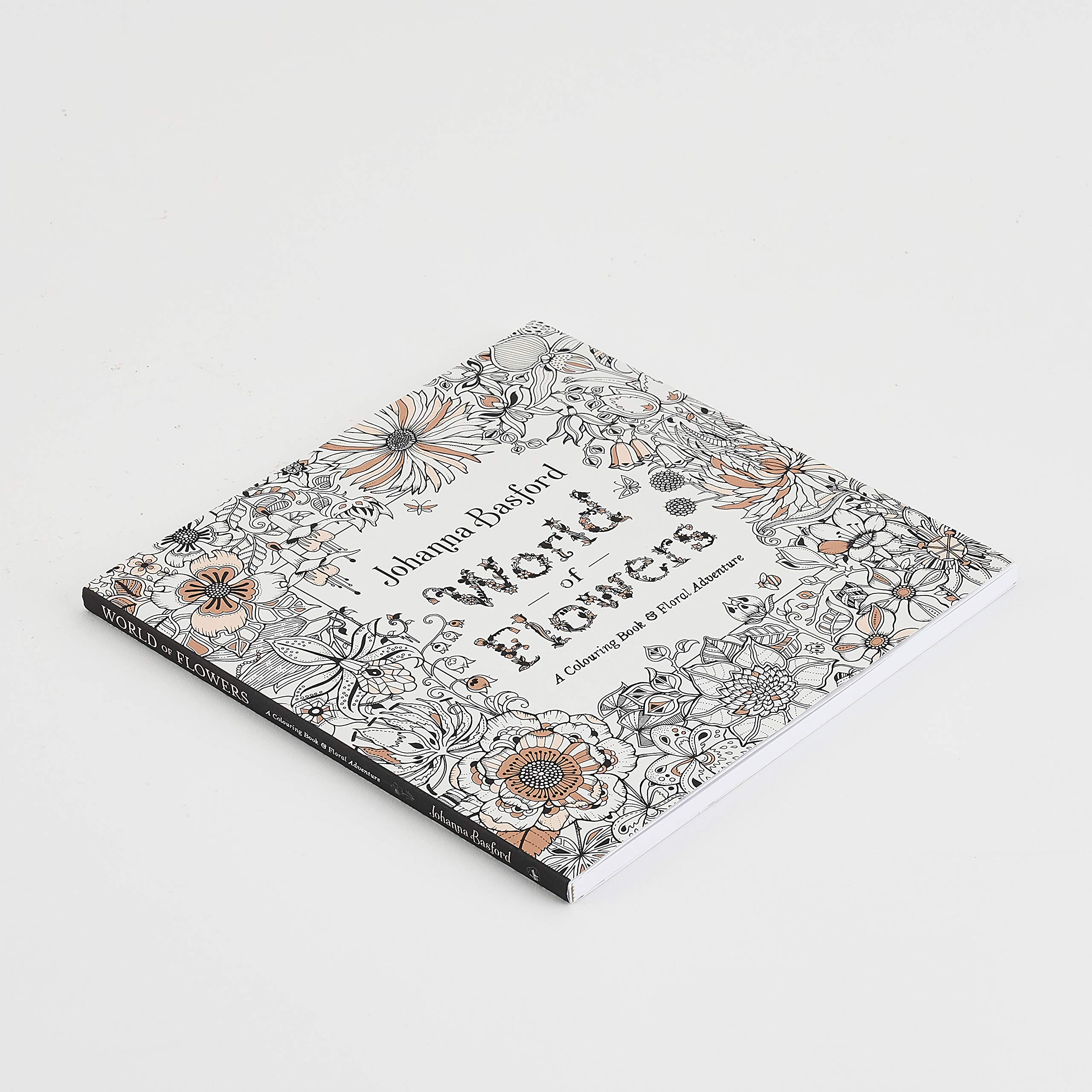 World of Flowers Johanna Basford