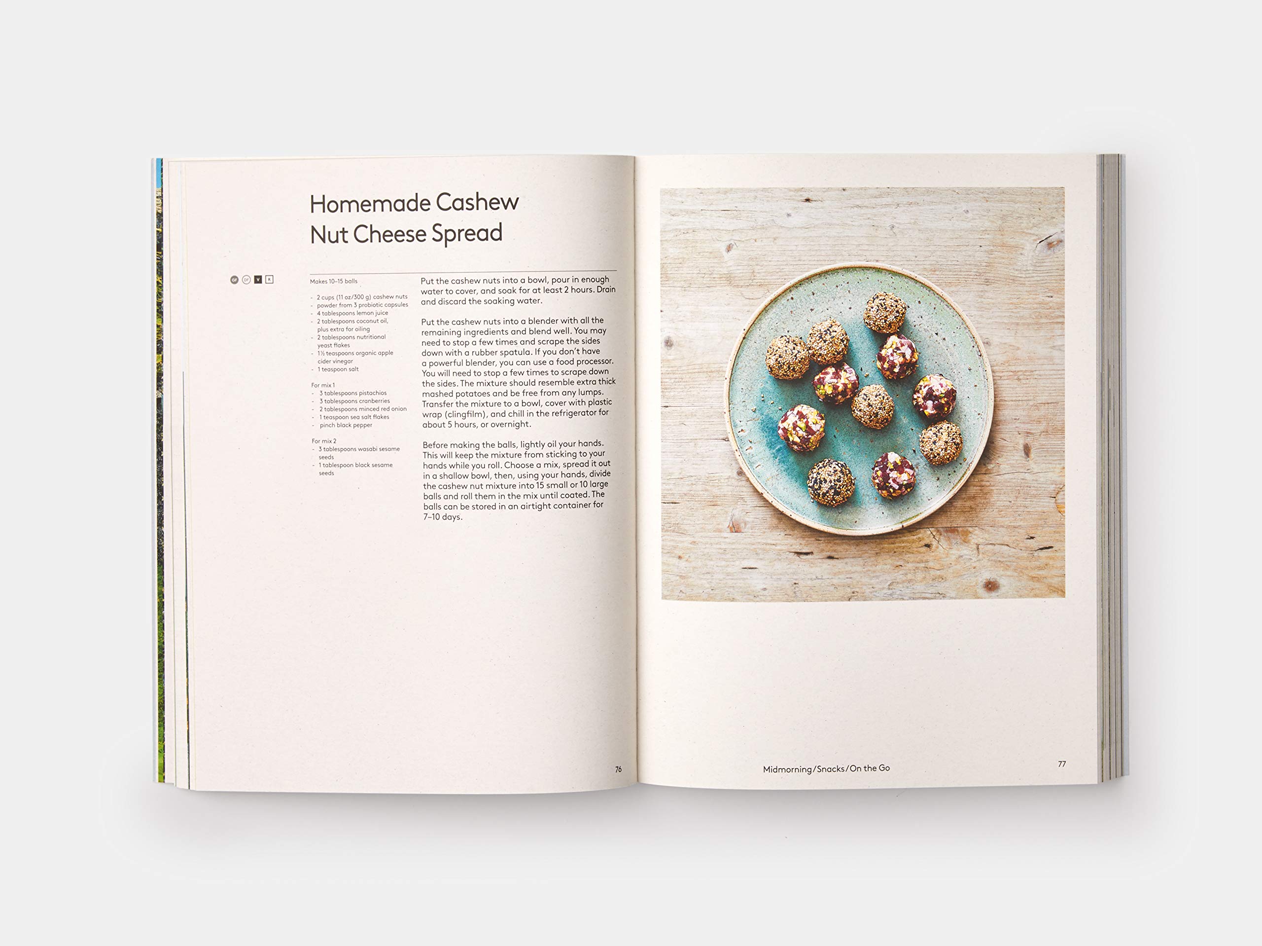 Raw Recipes for a modern vegetarian lifestyle Solla Eiriksdottir