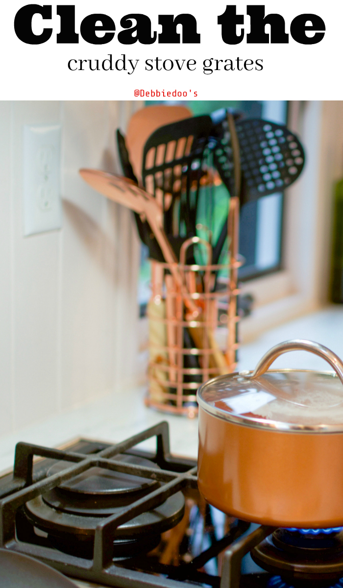 How to Clean Stove Grates in 7 Simple Steps