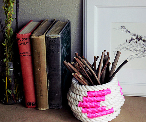 DIY Chic How to Make a Coiled Rope Basket