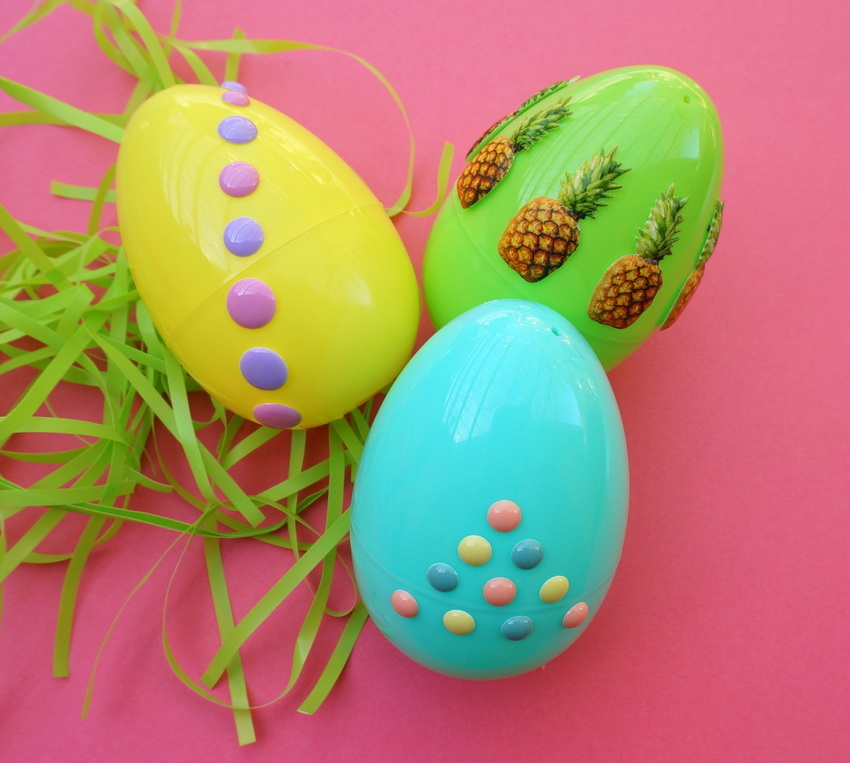 Easy DIY Decorate Easter Eggs with Stickers Decoist