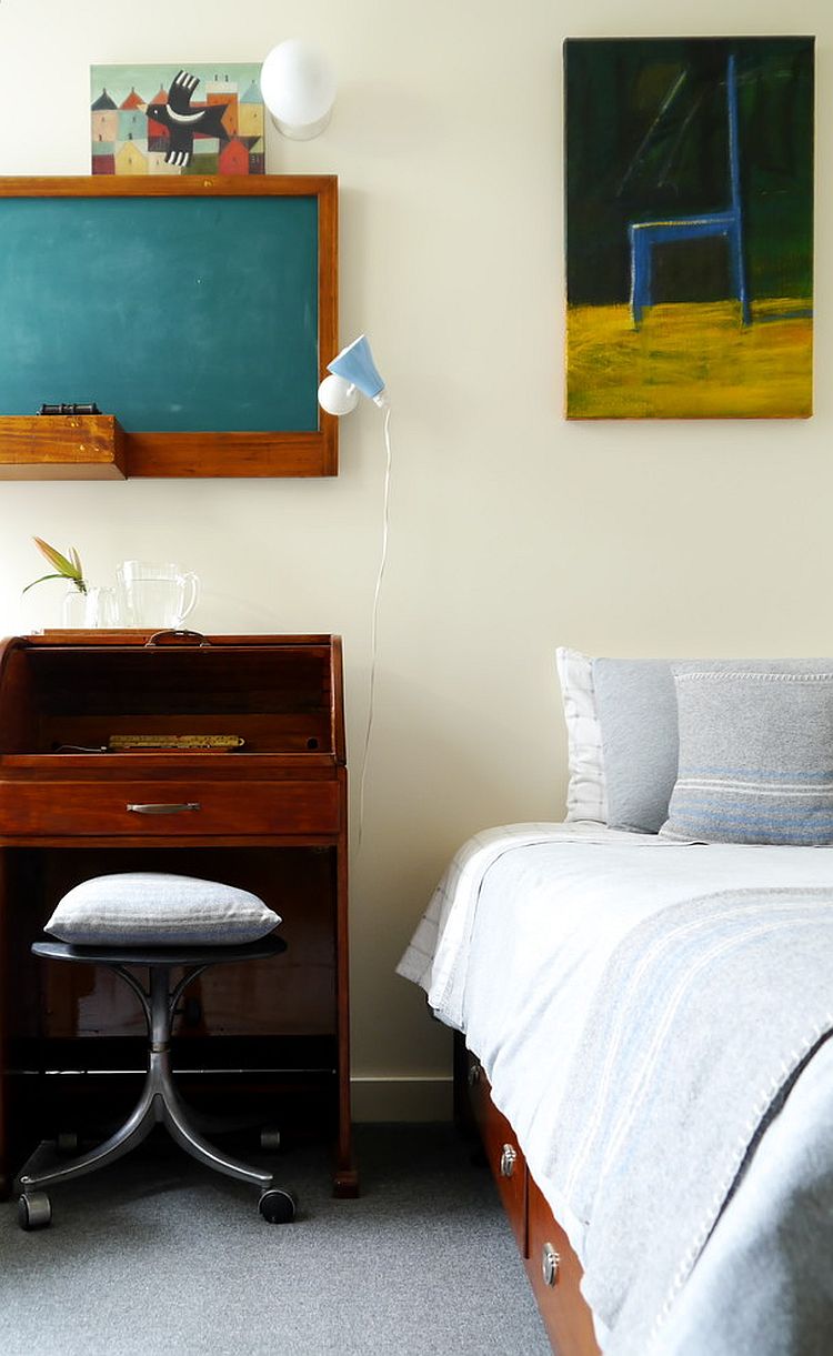 Awasome Chalkboard In Bedroom For Small Room