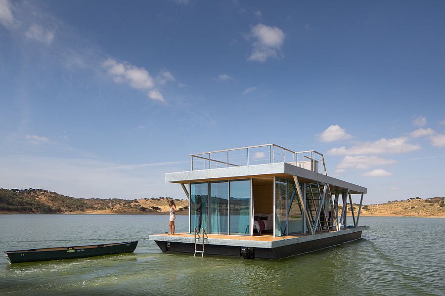 Modular, Prefabricated Floating House by Friday Modular, Prefabricated Floating House by Friday