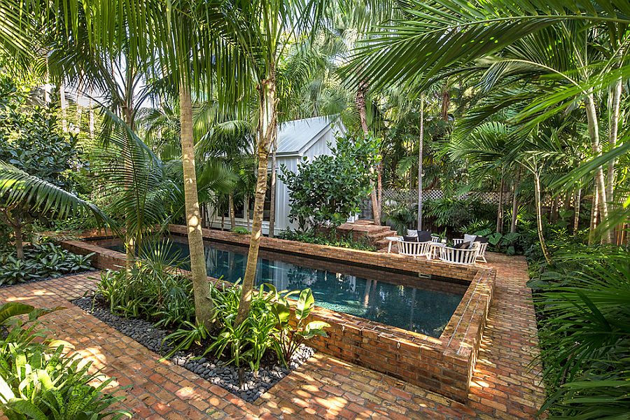 Comfortable Tropical Pool Landscaping For Small Room