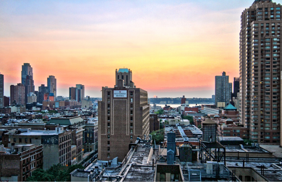 A Toast to the High Life 15 NYC Rooftop Bars