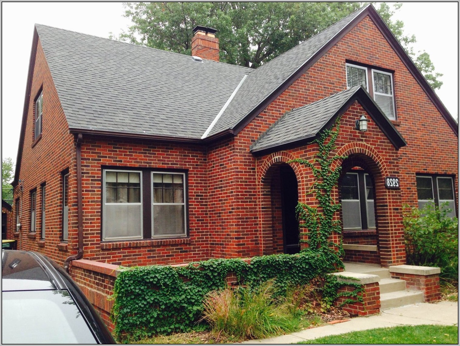 One Story Brick Building Timeless Elegance in Modern Design