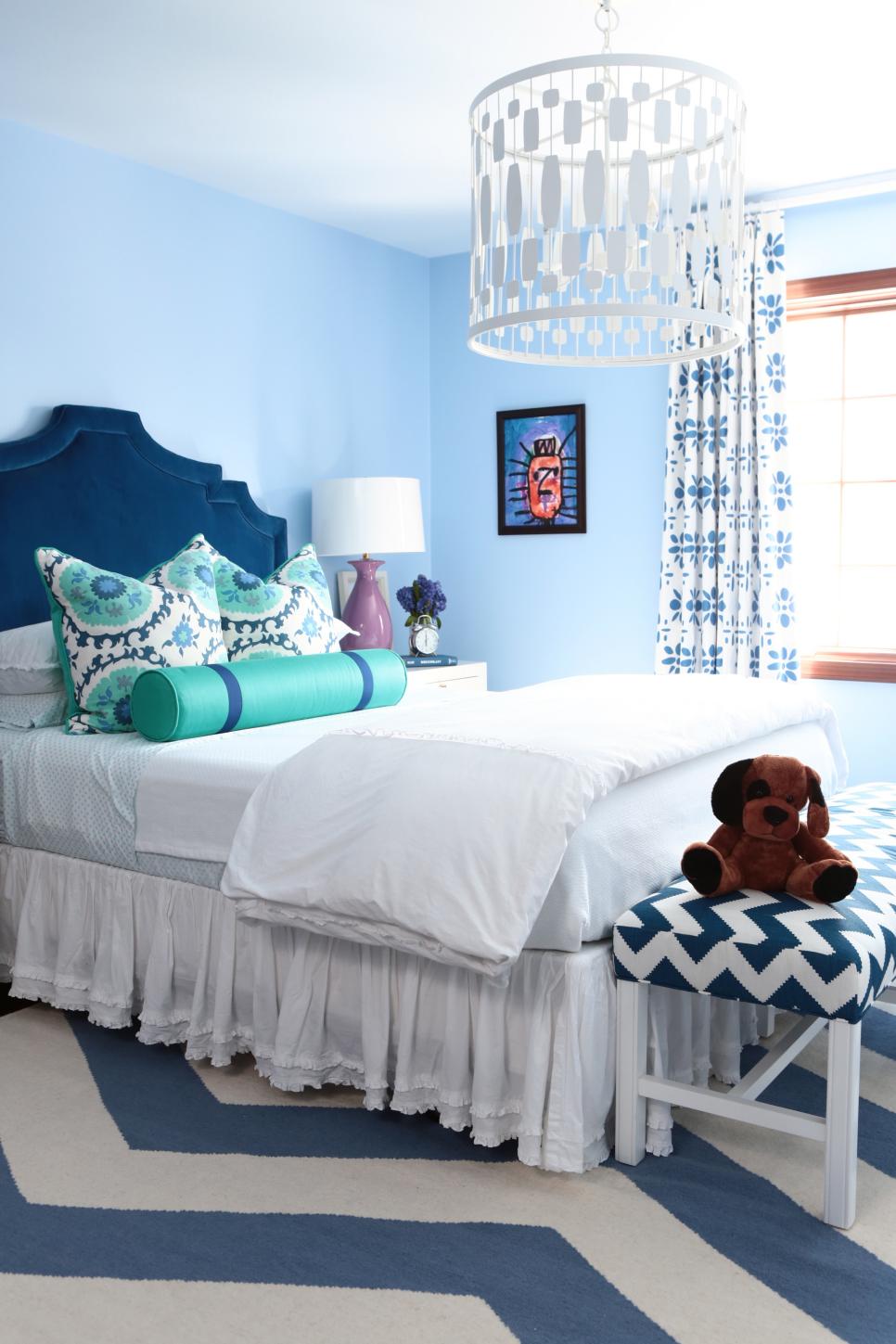 Moody Interior Breathtaking Bedrooms in Shades of Blue