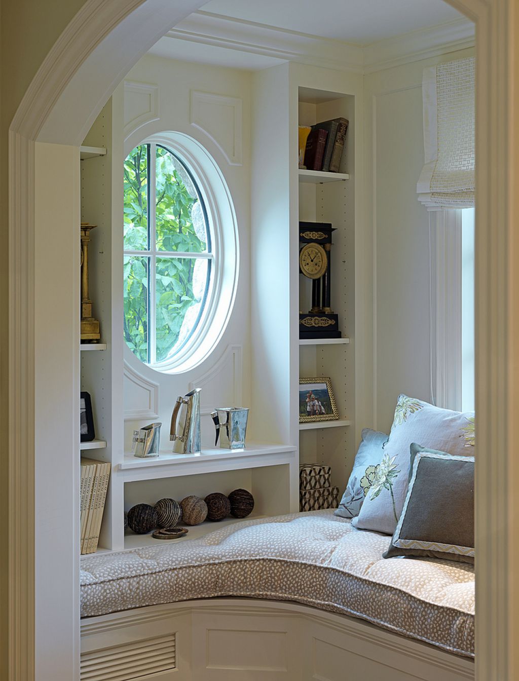 Unique and Compelling Round Windows for Every Room Unique and Compelling Round Windows for Every Room