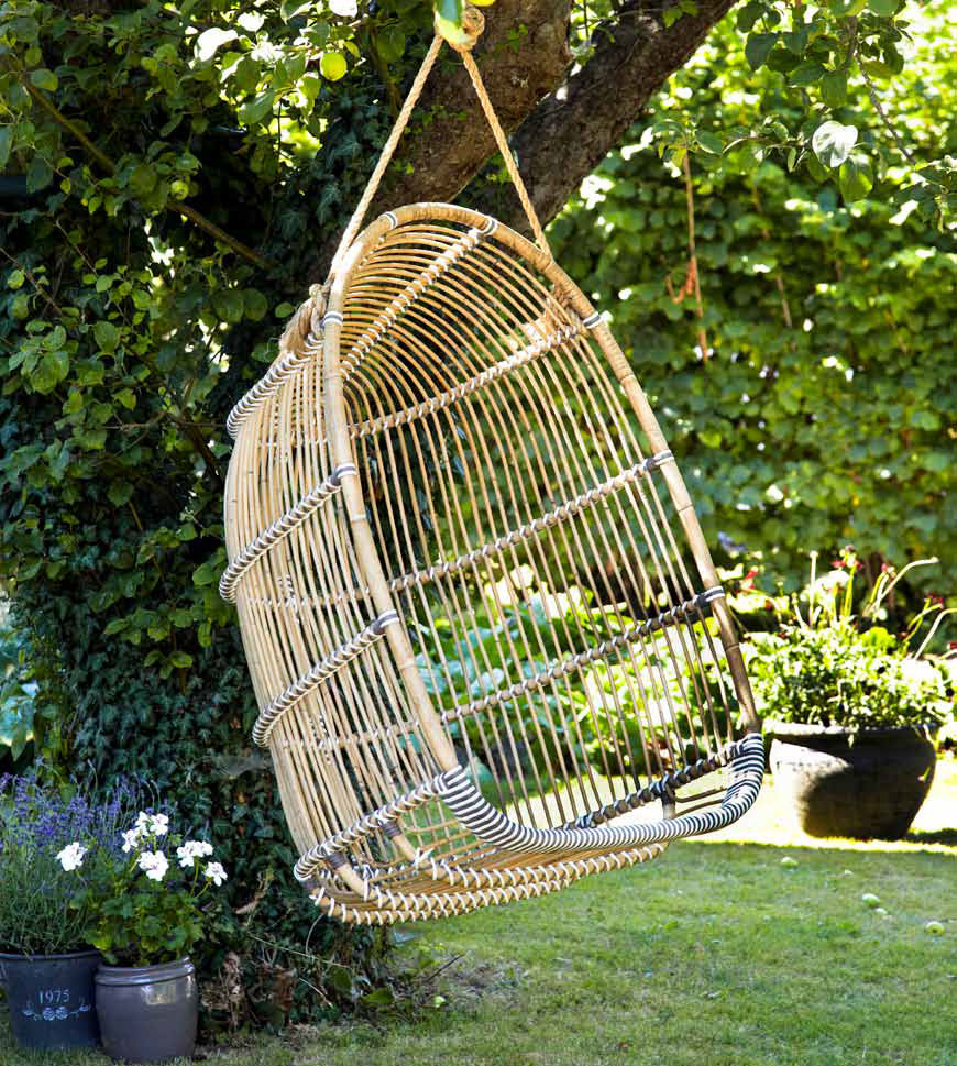 Garden Swings The Enchanting Element in Your Backyard