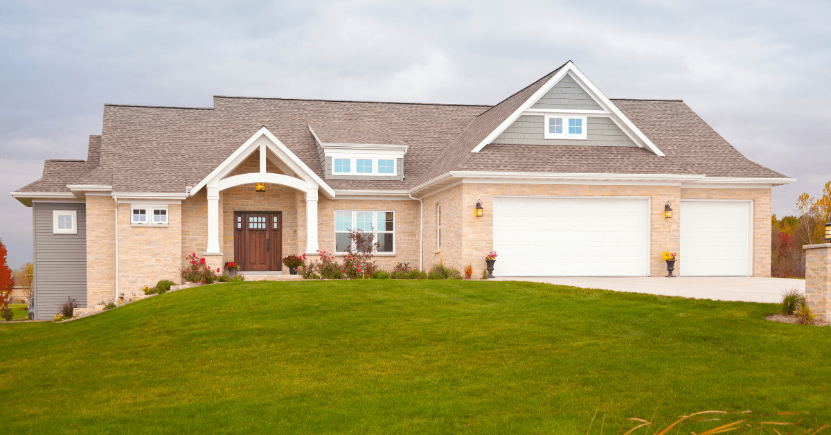 Ldk Rambler Style Home House Exterior House Styles House Colors