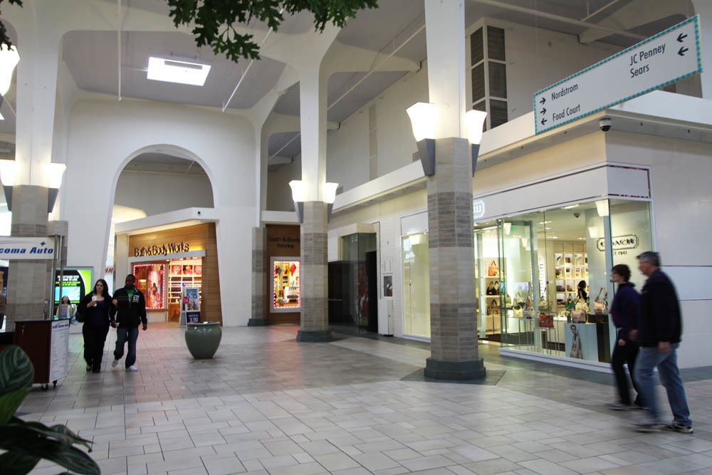 Mall The Largest Shopping Mall In Pierce County Denver Mart