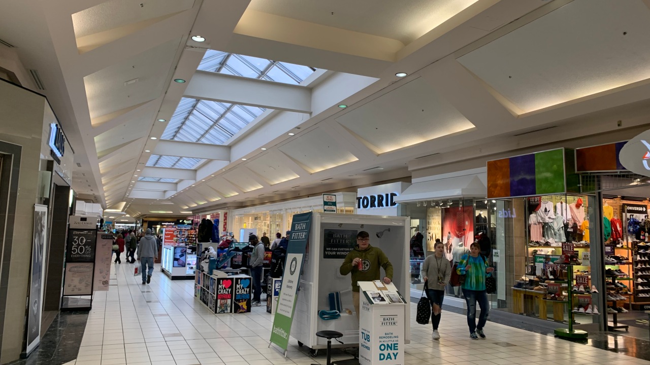 Is Mall Open Denver Mart