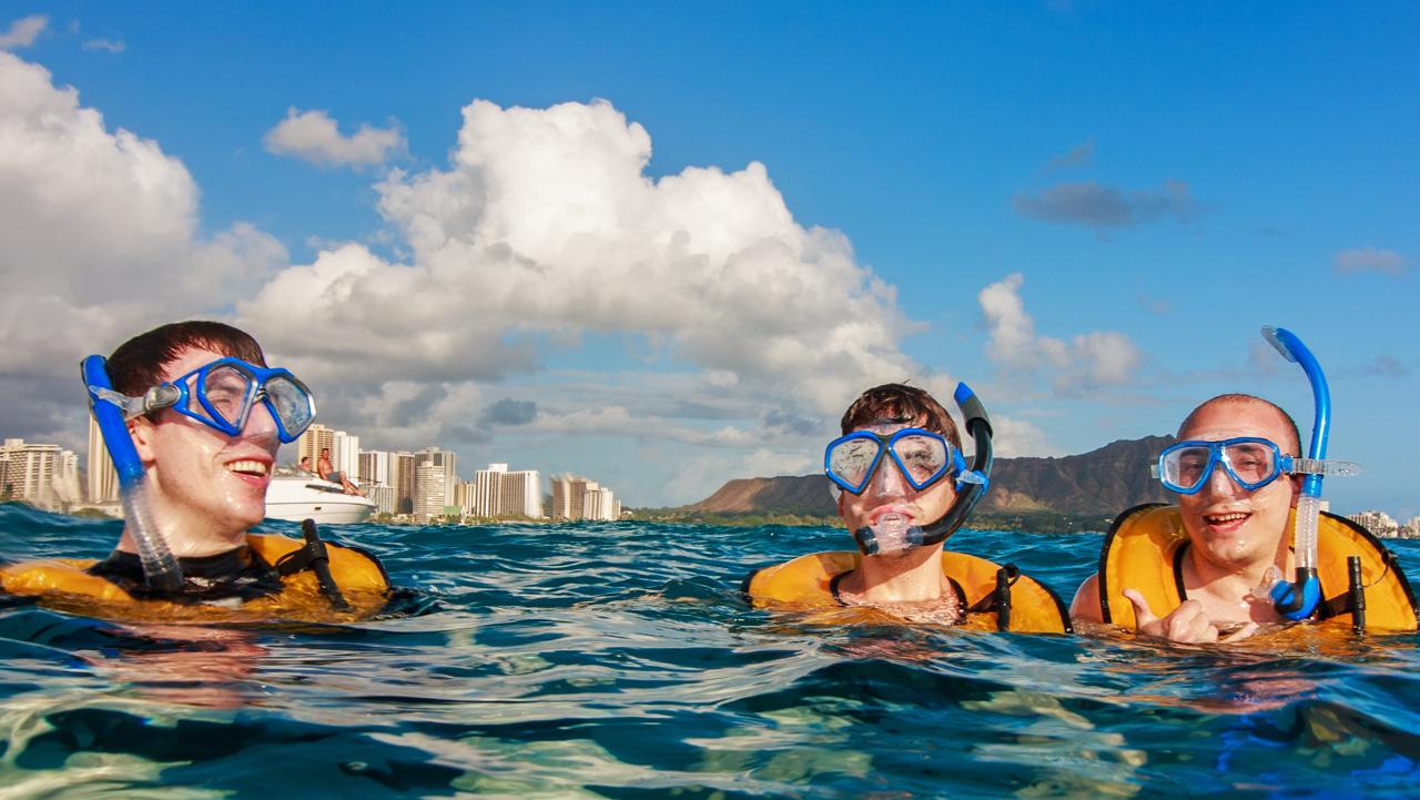 The Best Time To Snorkel At Honomeh Bay DesertDivers