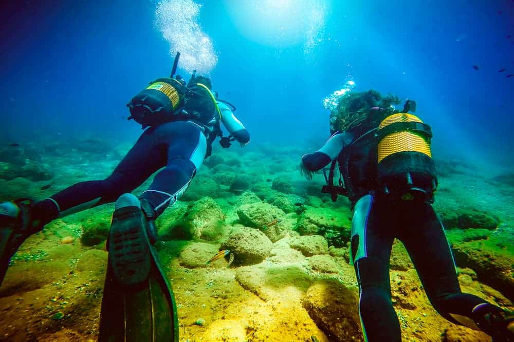 Top 5 Diving Safety Precautions You Need To Know DesertDivers