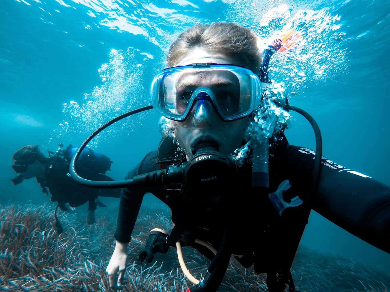The Pros And Cons Of Diving For Your Health DesertDivers