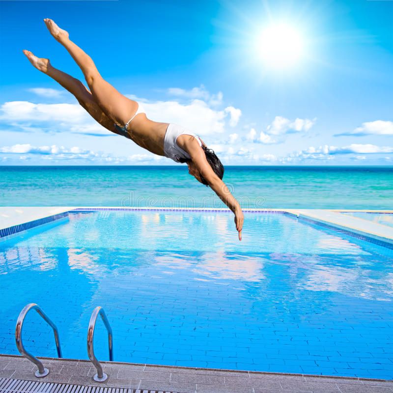 5 Tips For Diving Into A Pool DesertDivers