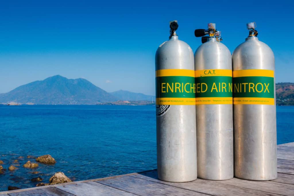 How To Recognize A Nitrox Tank For Scuba Diving DesertDivers