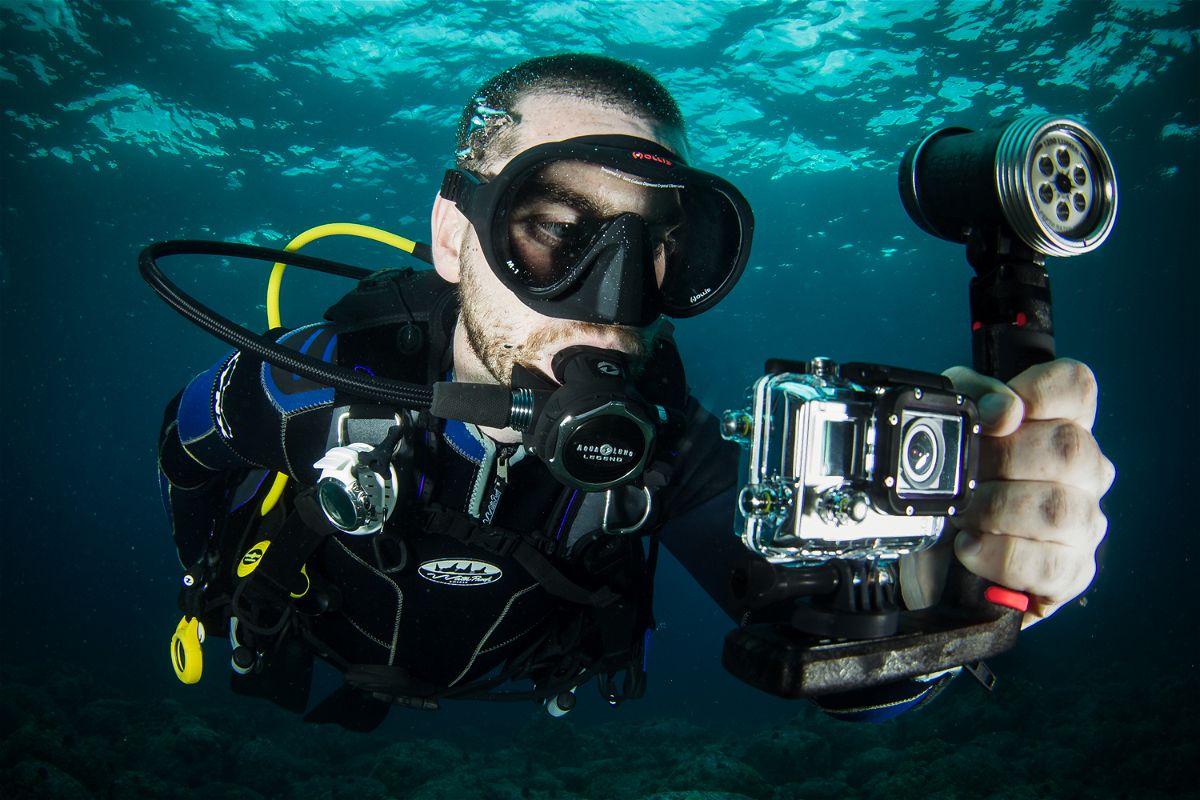 3 Tips For Diving With A GoPro DesertDivers