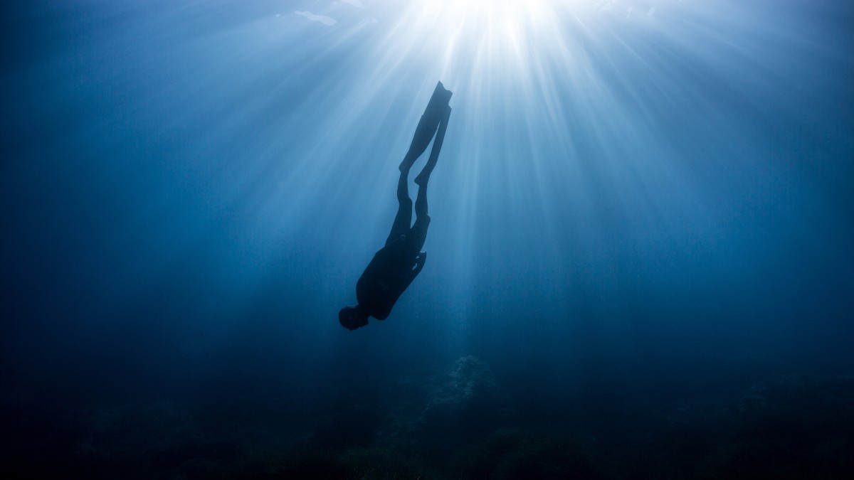 The Dangers Of Descending Too Quickly When Scuba Diving DesertDivers