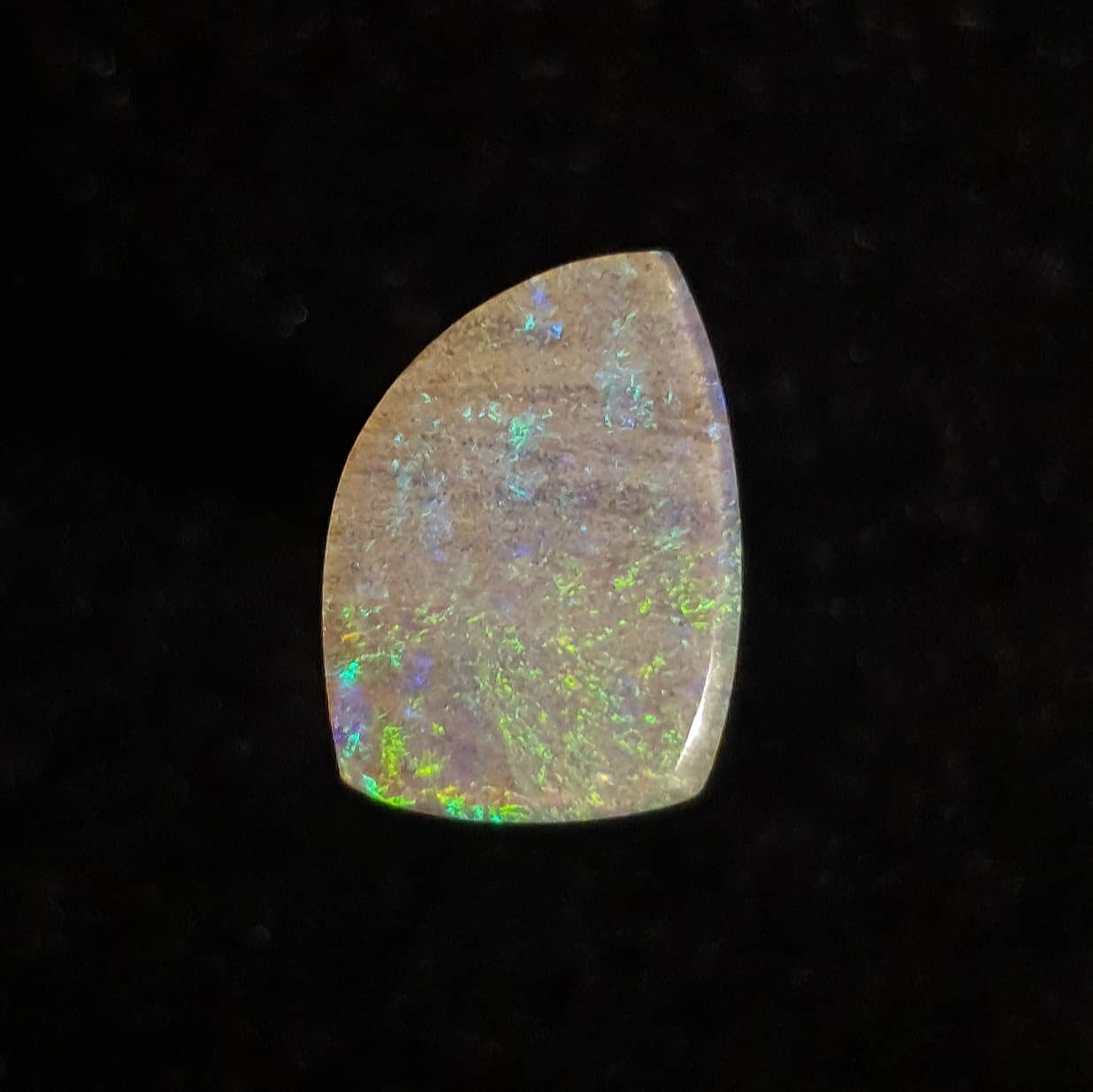 Andamooka Opal APl017 Desert Fire Designs