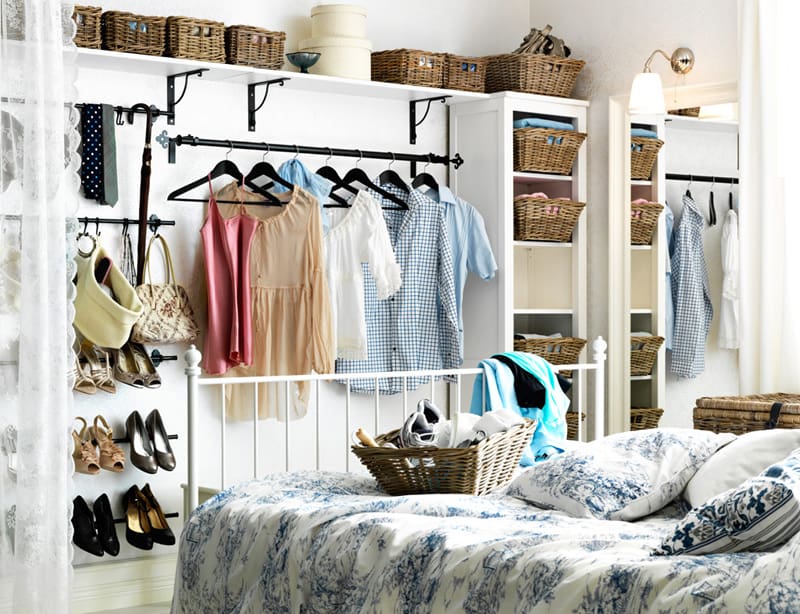 Ideas for Storing Clothes without Closets