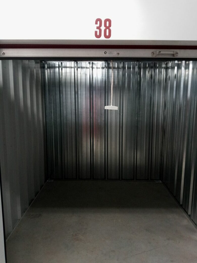 Storage Units in Tewksbury, MA Devon Self Storage