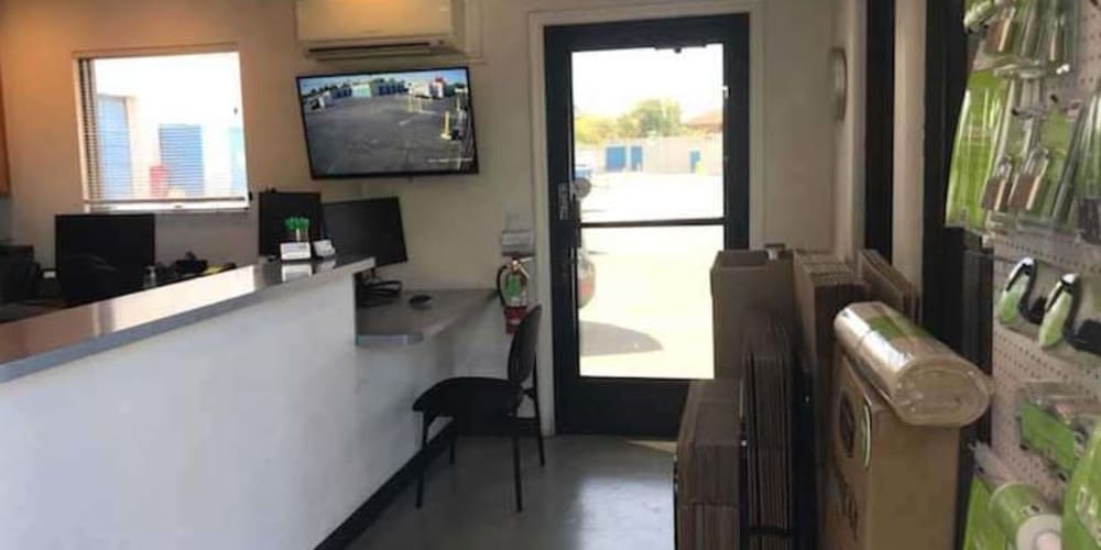 Storage Units in Pompano Beach, FL Devon Self Storage