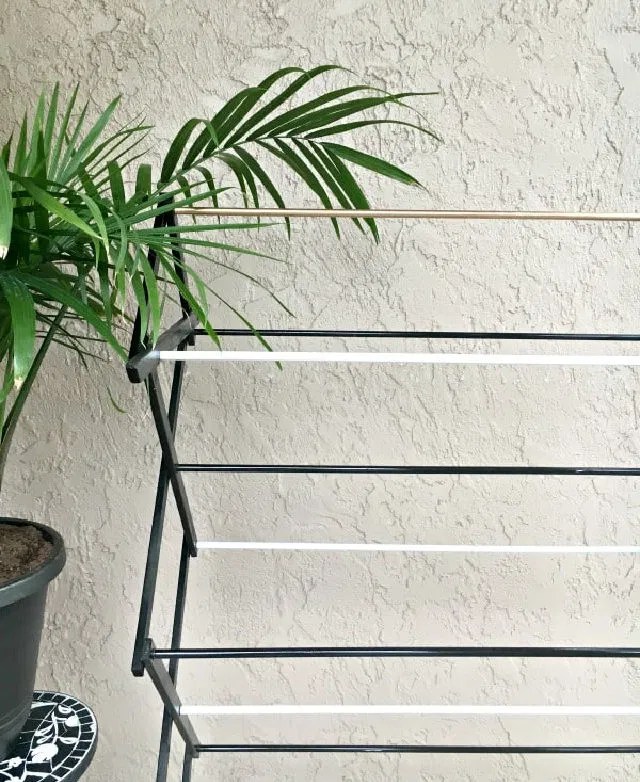 25 DIY Drying Rack Ideas (Indoor and Outdoor)