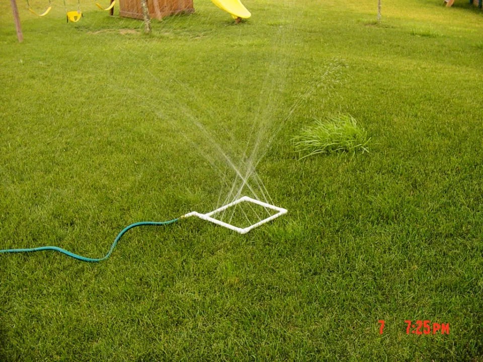 25 DIY Sprinkler System Installation and Making Ideas