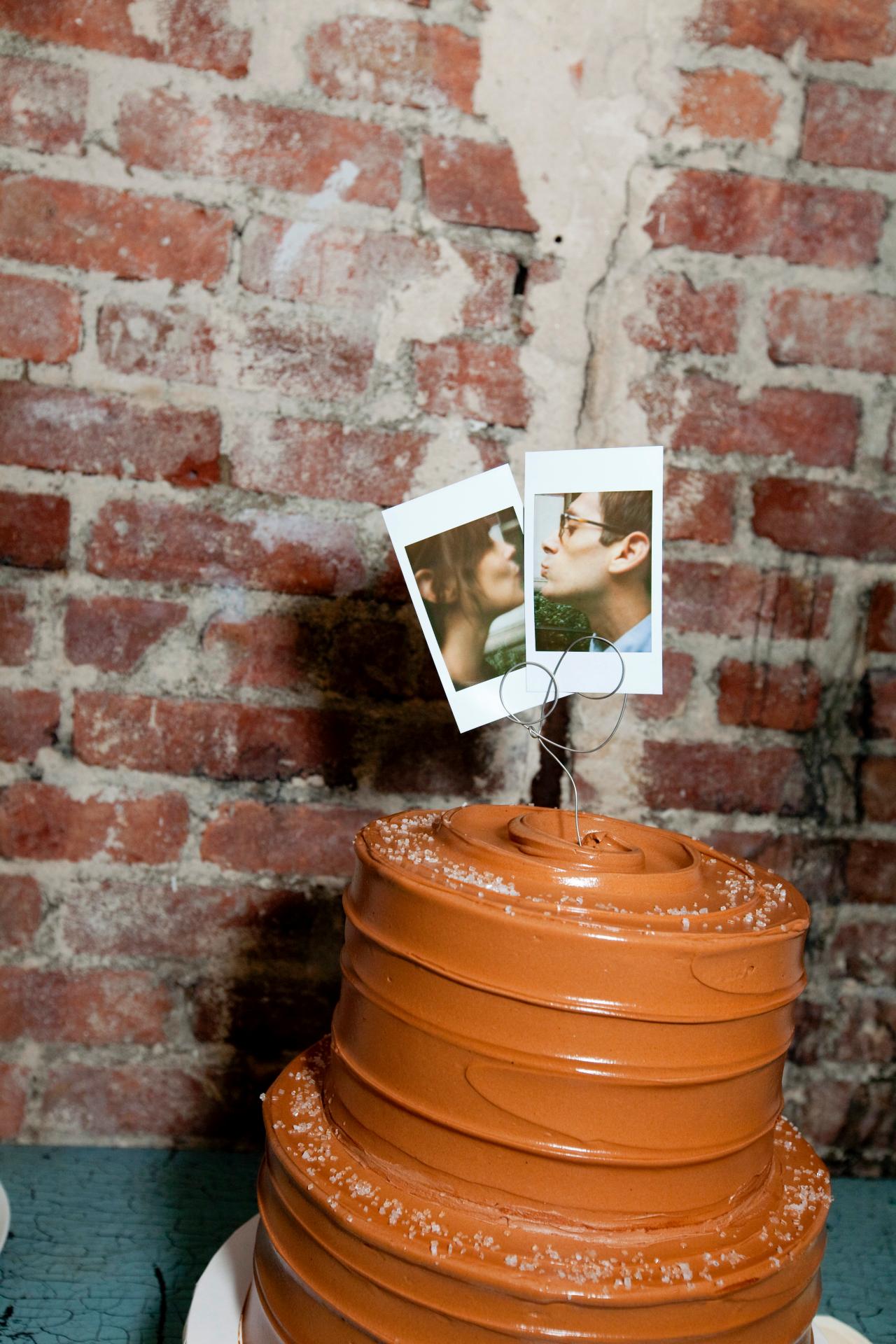 25 DIY Cake Toppers For A Variety of Special Occasions