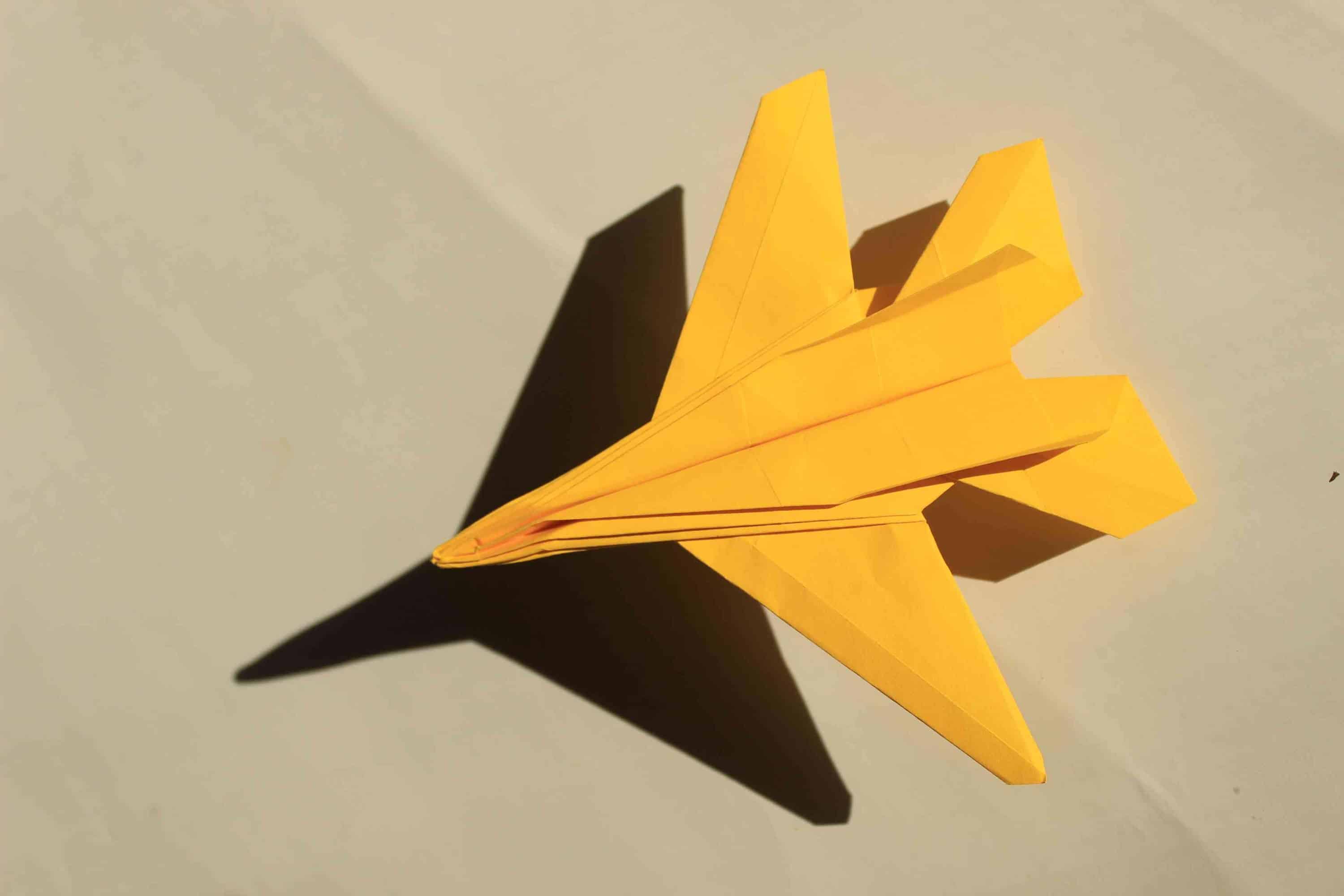 Airplane Themed Kids Crafts