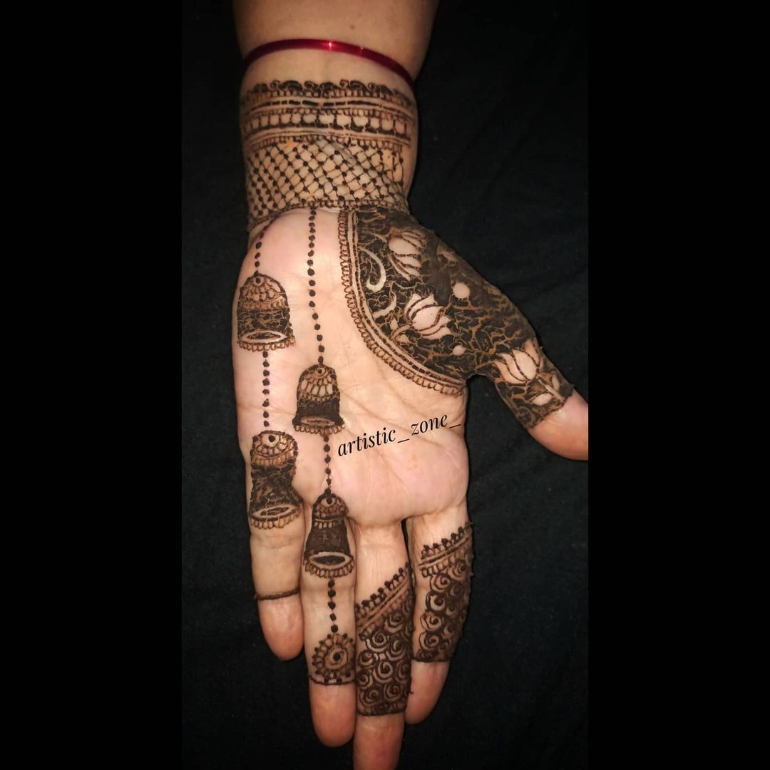 35 Simple Henna Tattoo Designs to Show Off in Warm Weather