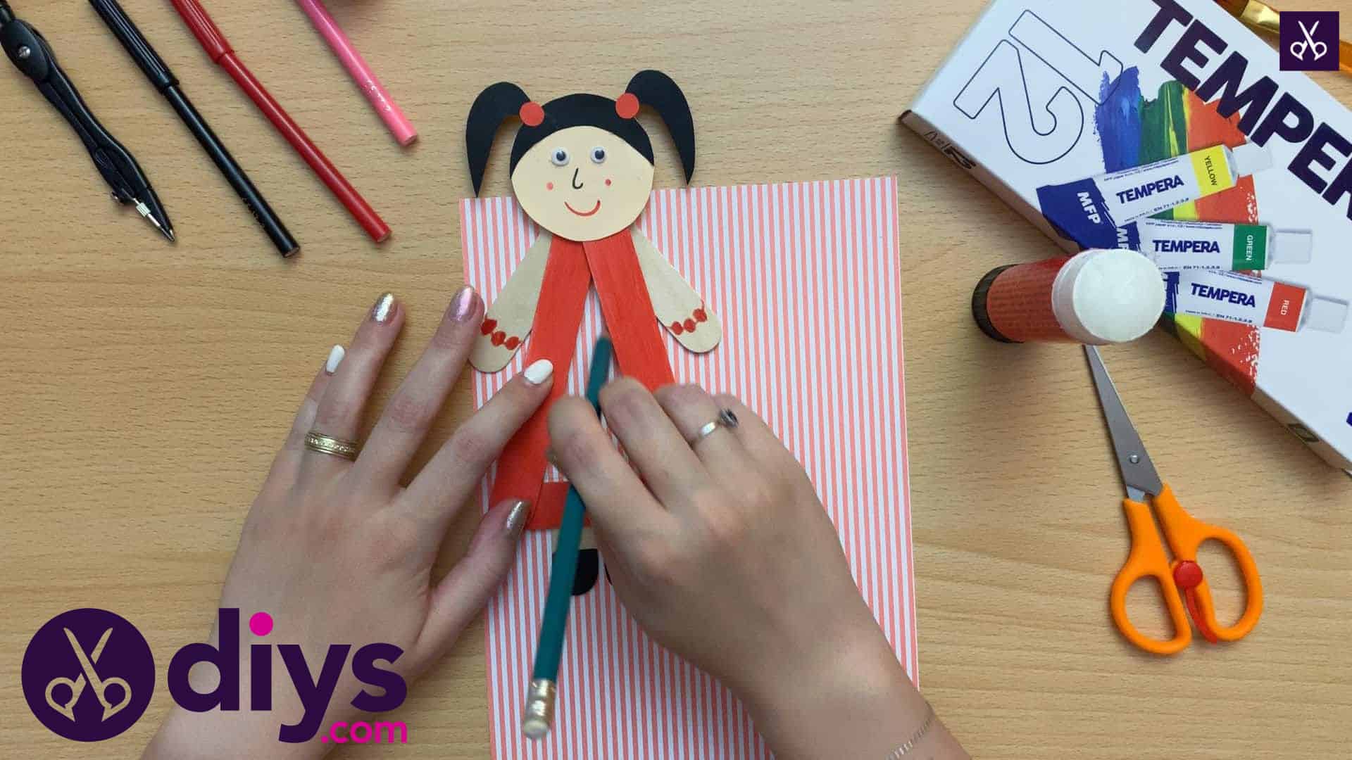How to Make a Popsicle Stick Puppet