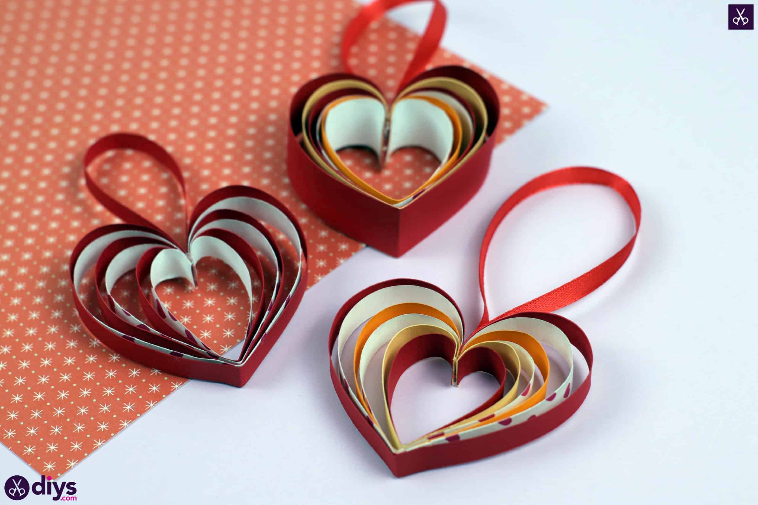DIY Easy Ribbon Heart for Valentine's Day in 5 Easy Steps